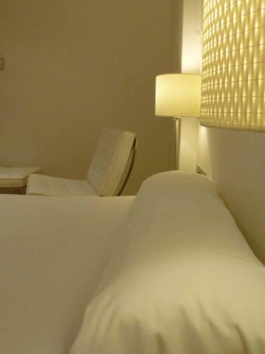 Hotel El Patiaz De La Reina Rana Tauste ภายนอก รูปภาพ